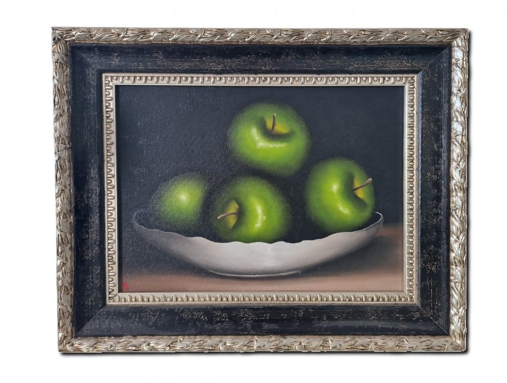 These Apples can not compared with Pears
